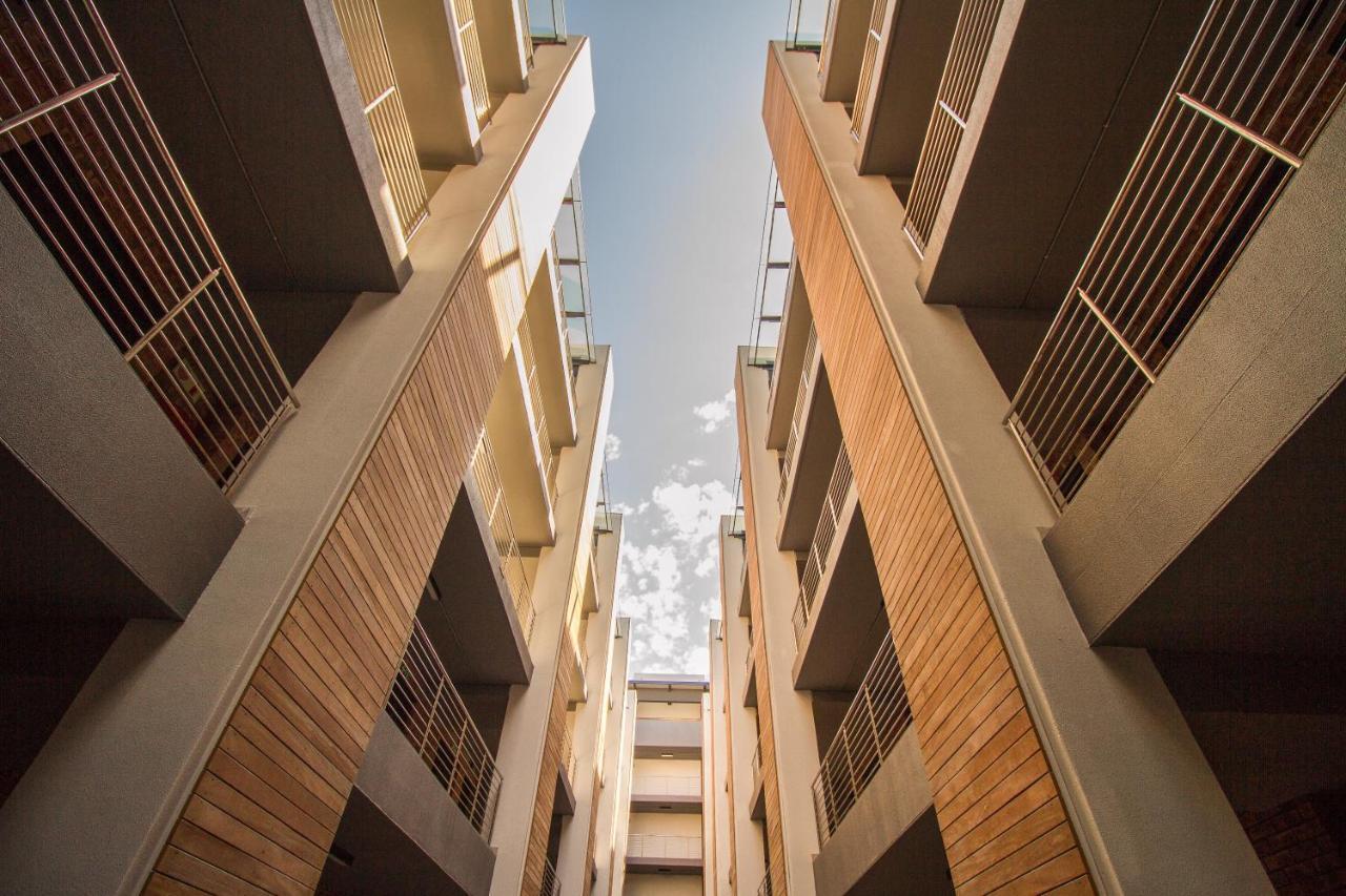 Urban Elephant. The Docklands Apartment Cape Town Exterior photo